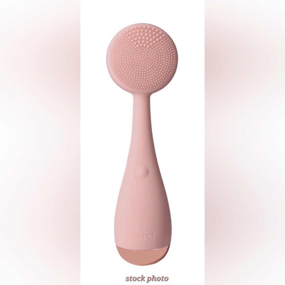 PMD Clean facial cleansing brush NEW